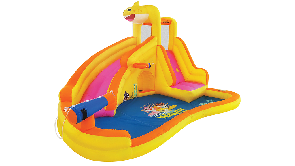 Spiele, mit denen du auch zu Hause ein Sommerlager zaubern kannst