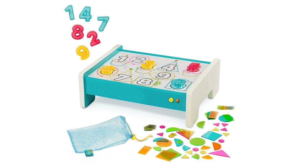 B. Toys Look &amp;amp; Shine Light Box Spielset