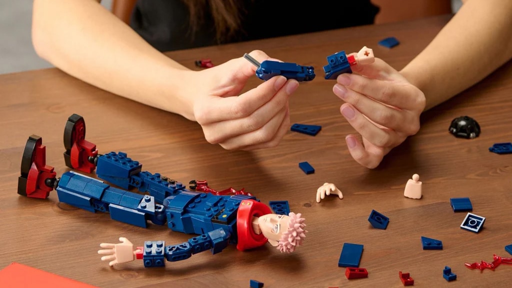 Jazwares BLDR Jujutsu Kaisen Yuji Itadori Bausatz