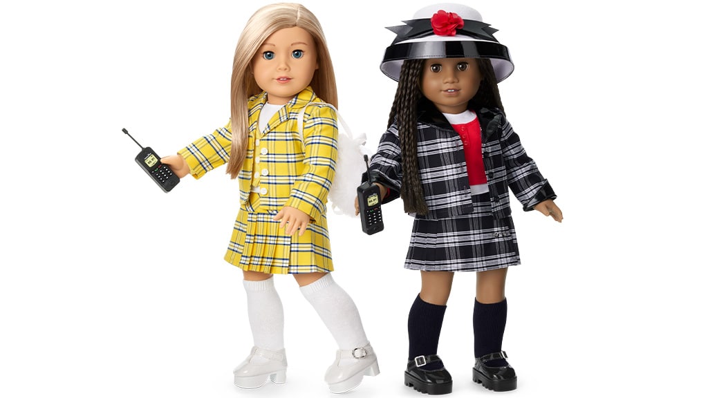 Mach das Spiel noch unterhaltsamer mit der Mattel Clueless 30. Jubiläumskollektion und bring ein bisschen Beverly-Hills-Flair in den Alltag!