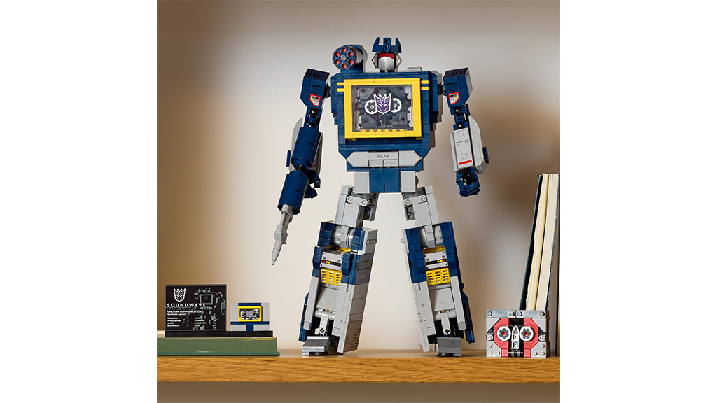 Dies ist das LEGO Transformers Soundwave Roboter-Bauset, eines der coolsten Bausets.