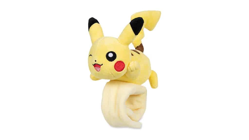 Sieh dir die auf die Schulter setzbaren Pokémon-Plüschfiguren an