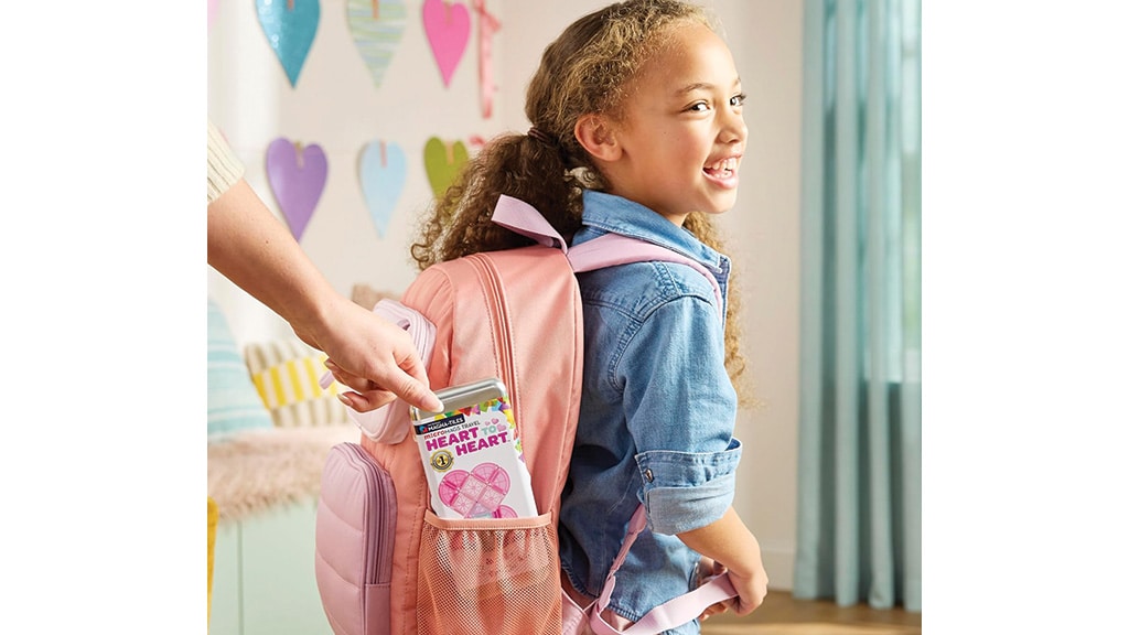 MAGNA-TILES microMAGS 26-teiliges Reiseset mit Herzmuster