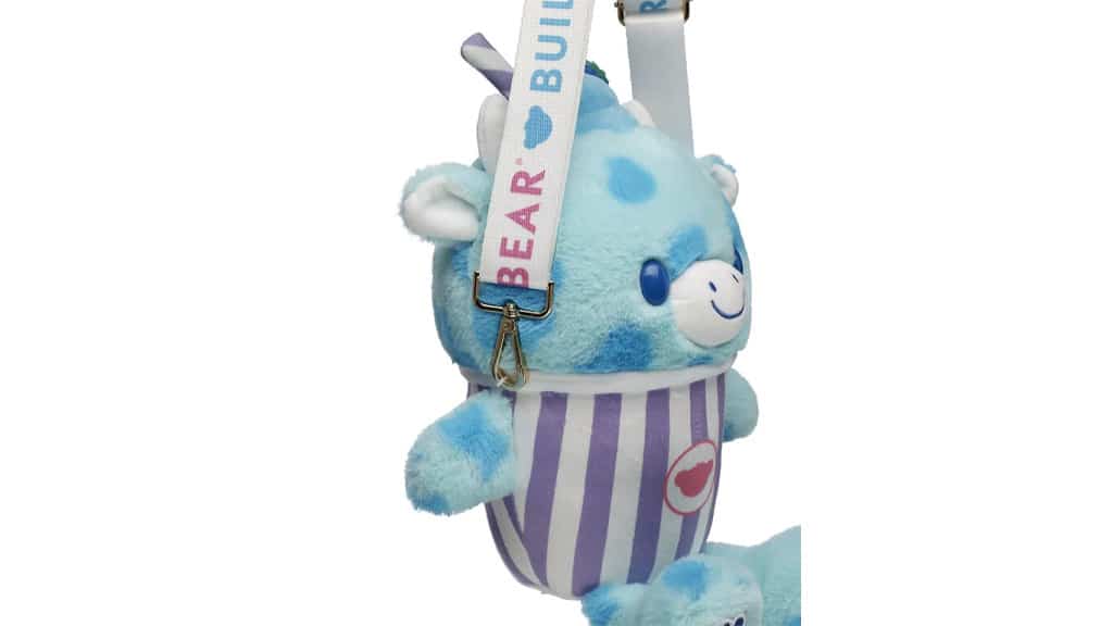 A Build-A-Bear ötvözi a stílust és a plüssöket a válltáskákkal