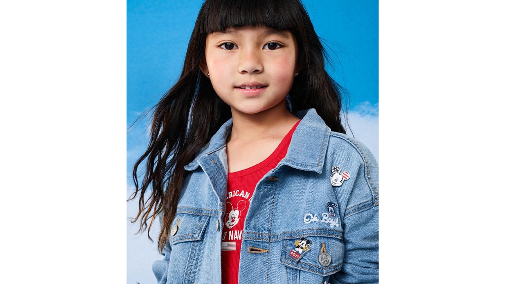 Csillagos-sávos stílus az Old Navy Disney Mickey ruháival!