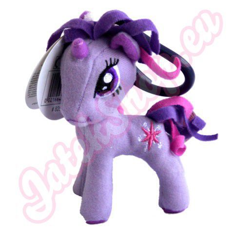 Famosa plüssjátékok Hasbro márkák alapján