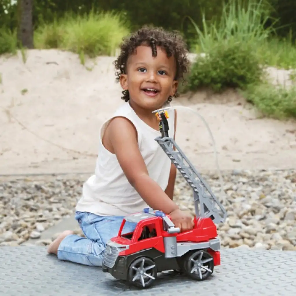 LENA: Truxx 2 rotes Feuerwehrauto mit Leiter 29cm kép 4