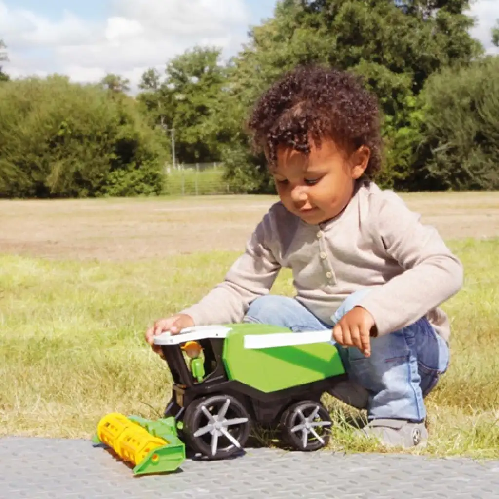 LENA: Truxx 2 grüner Mähdrescher 35cm kép 5