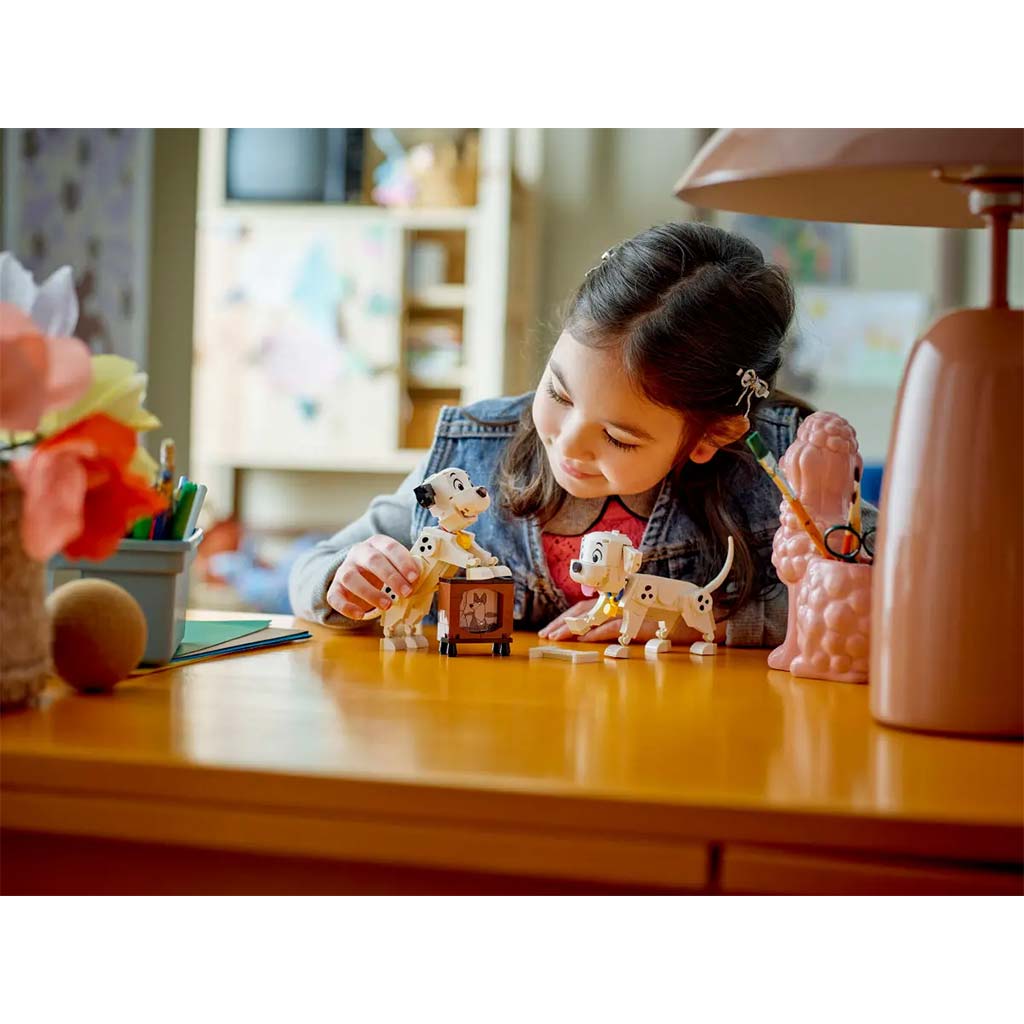 LEGO® Disney: 101 Dalmatiner: Rolly und Flocki Dalmatinerwelpen (43271) kép 5