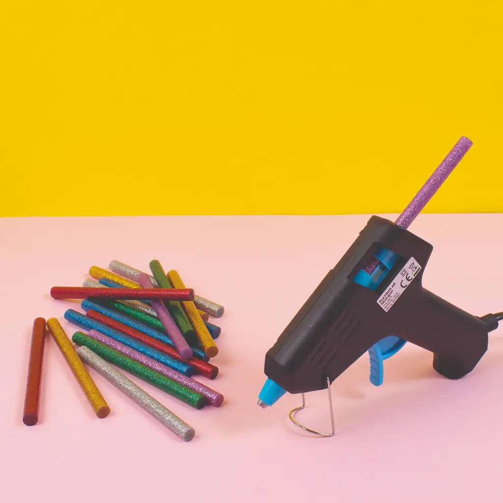 PlayBox: Glitzer-Heißklebepistolen-Nachfüllset 18 Stück 7mm kép 2
