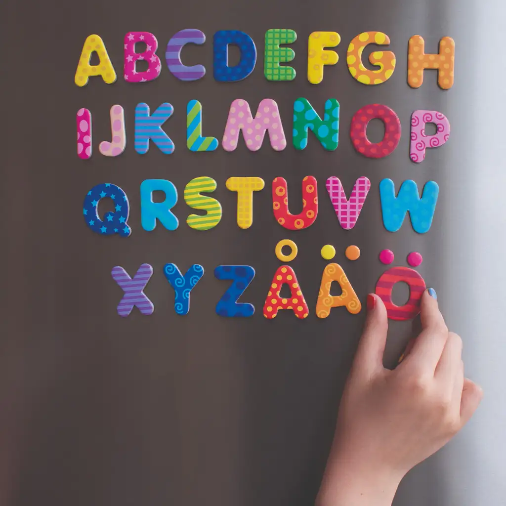 PlayBox: Magnetische 60-teilige bunte Buchstaben-Set kép 2