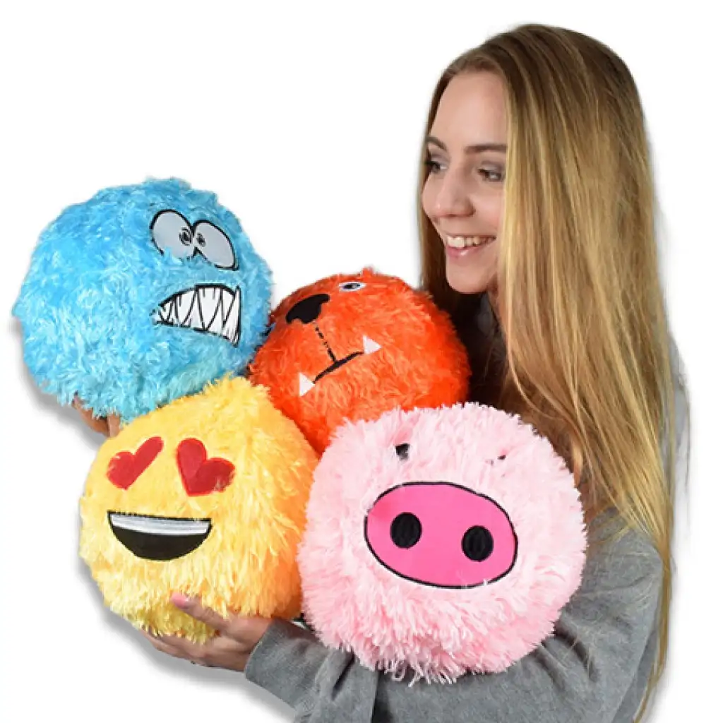 Flauschiger, lustiger, pelziger Plüschball in verschiedenen Ausführungen, 23 cm kép 2