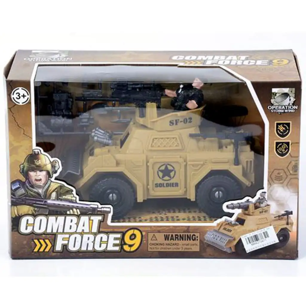 Gepanzerter Mannschaftstransporter mit Soldat