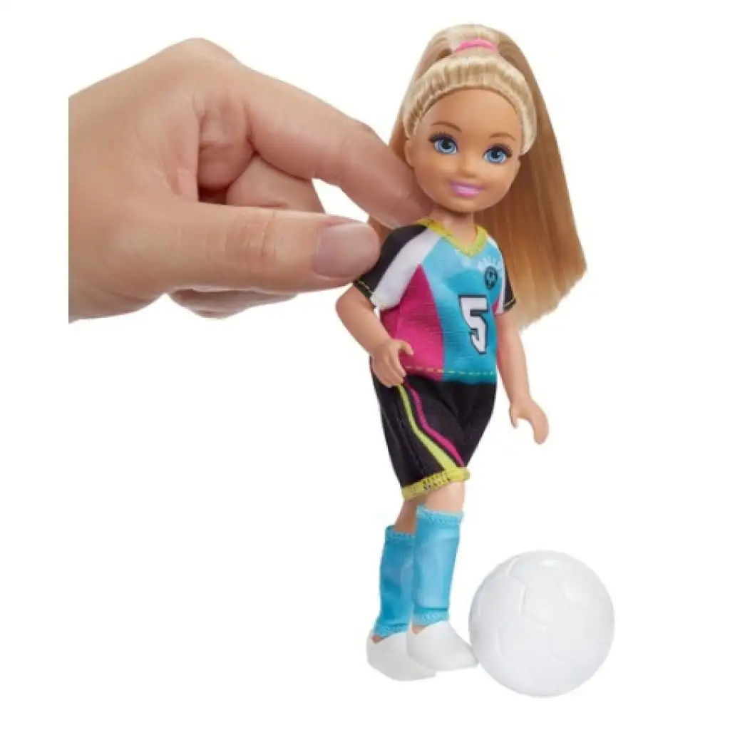 Barbie Dreamhouse Adventures: Chelsea Fußball-Spielset - Mattel kép 4