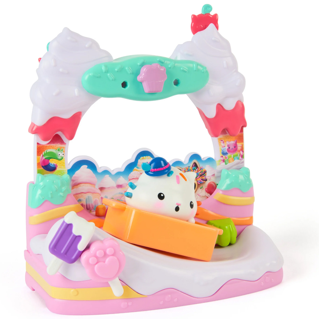 Gabis Puppenhaus: Kino – Süti-Kätzchen Süßigkeiten-Balkon-Spielset - Spin Master kép 2