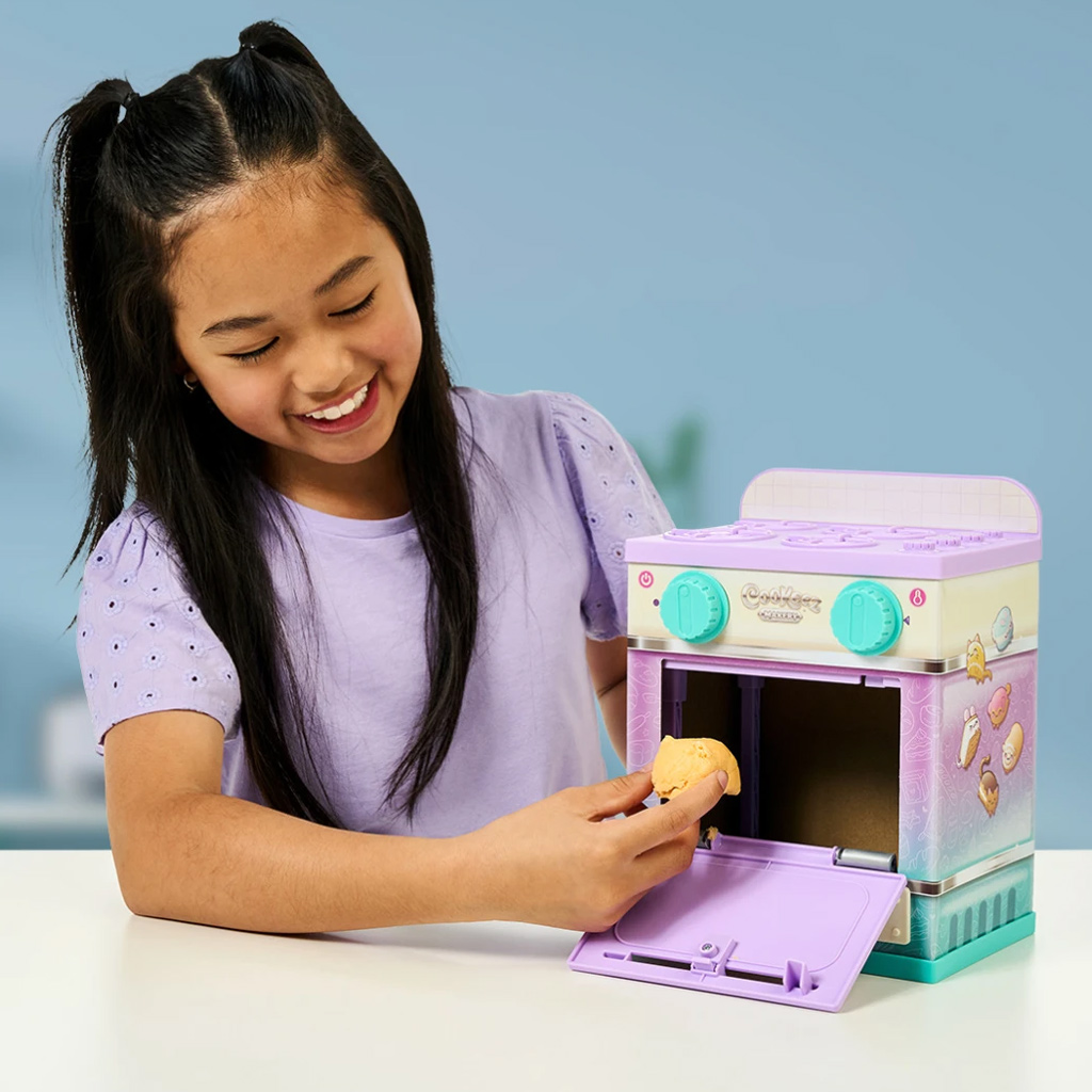 COOKEEZ Makery: Kleines Backset mit Überraschungs-Plüschtier kép 5