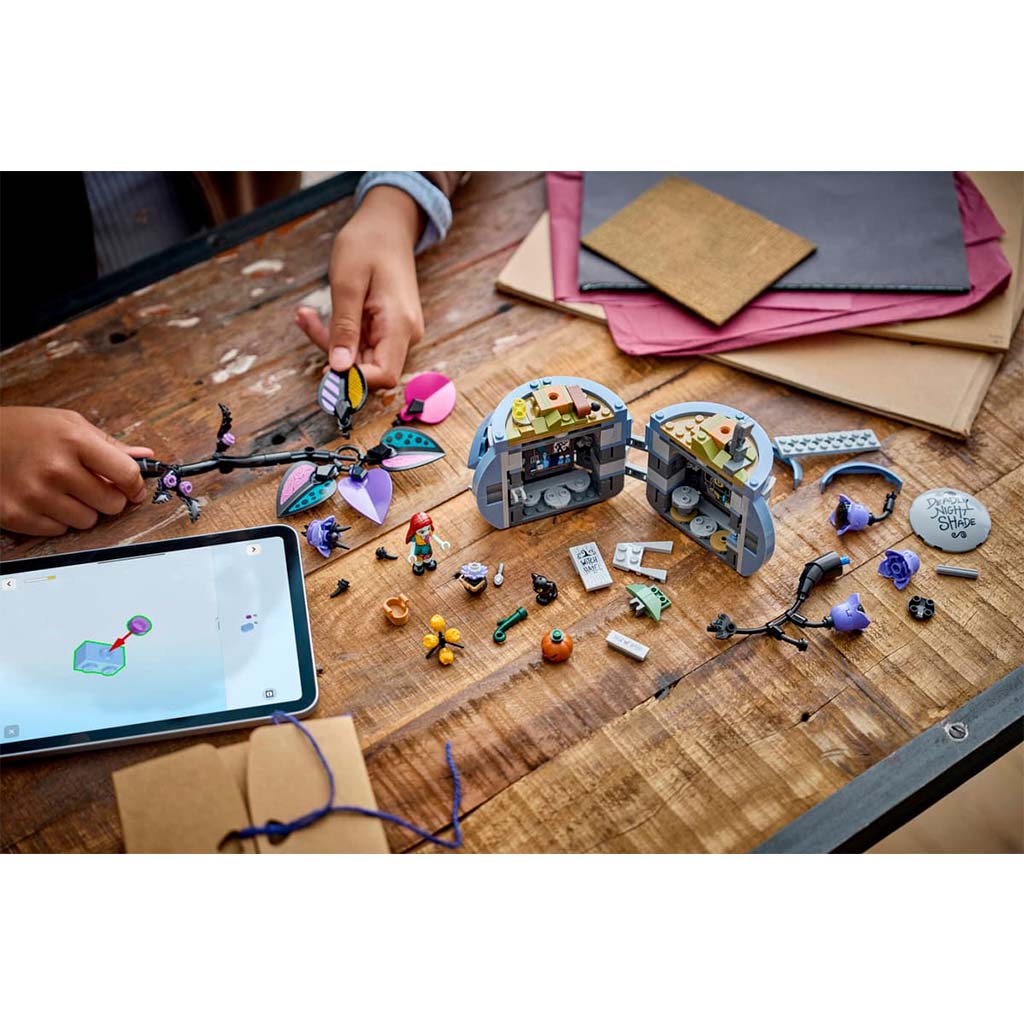 LEGO® Disney™: Sallys Blumentopf (43288) kép 7