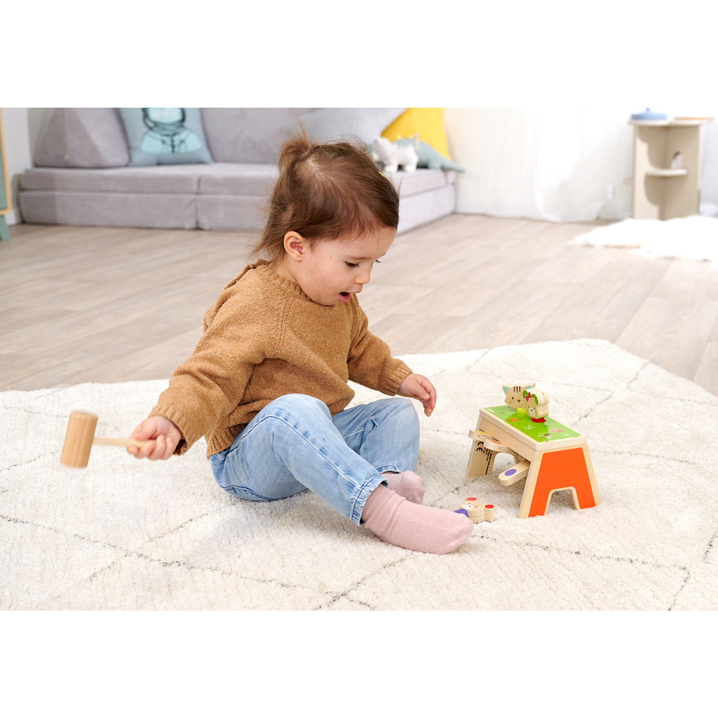 Holz-Klopfspiel Pop-Up mit Hammer – Eichhorn kép 3