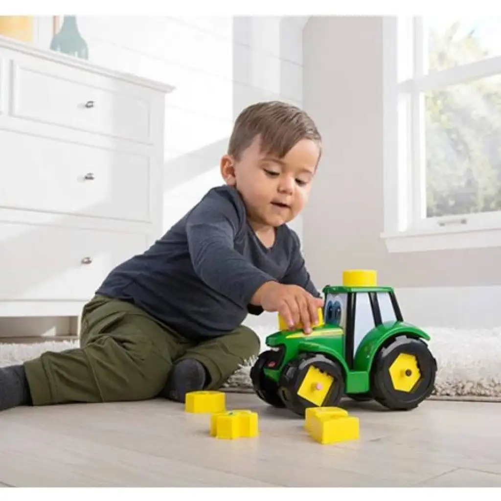 Johnny Traktor Formensortierer mit Elementen - Tomy kép 4