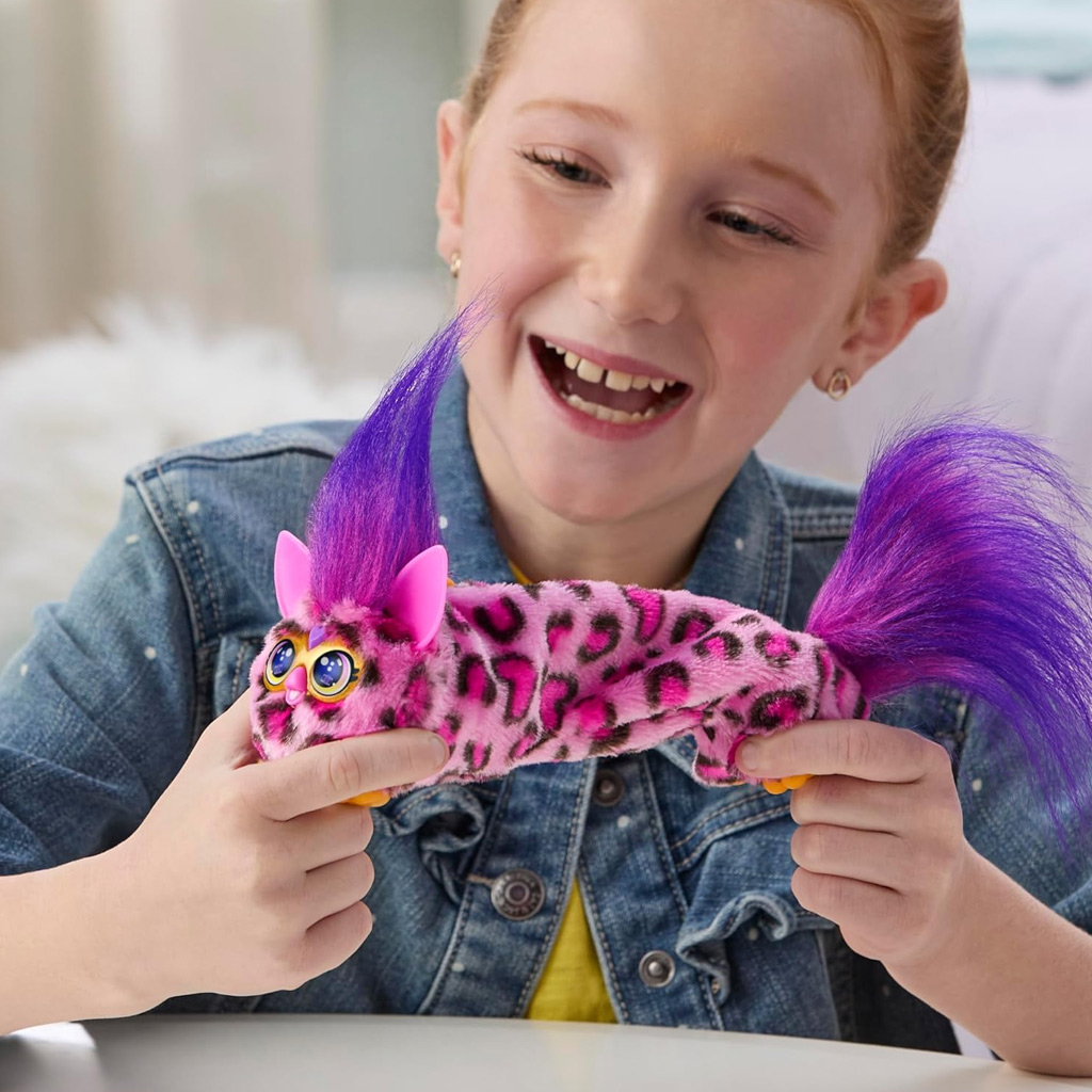 Furby: DJ Furblets Kitt-EE-Luv interaktive Plüschfigur - Hasbro kép 3