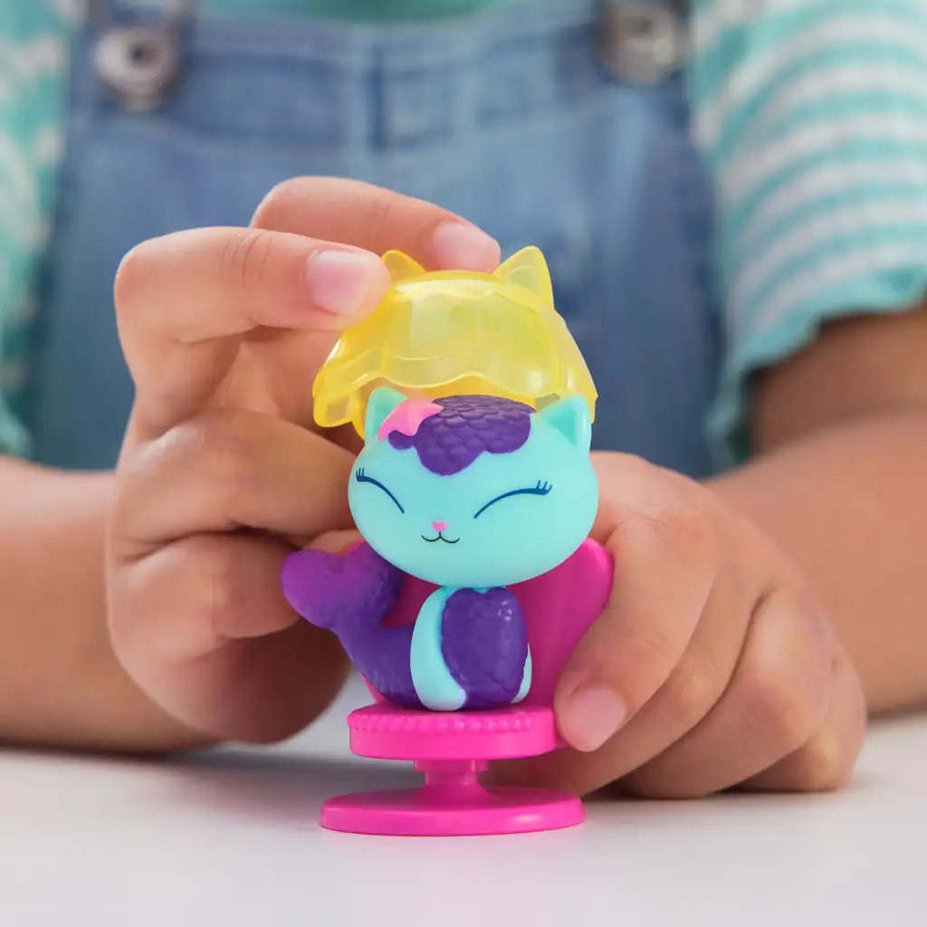 Gabis Puppenhaus: Magischer Spa-Stuhl der Meerjungfrauenkatze Spielset - Spin Master kép 2