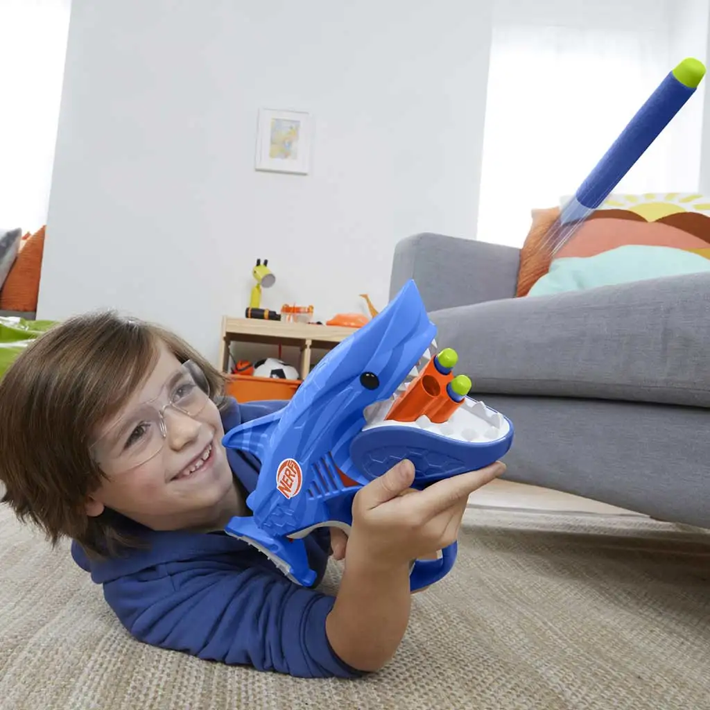 Nerf: Sharkfire Schaumstoffblaster mit 8 Darts - Hasbro kép 7