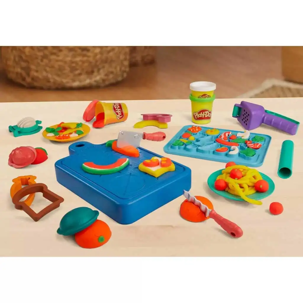 Play-Doh: Little Chef Knetset mit 5 Dosen Knete und Zubehör 255g - Hasbro kép 3