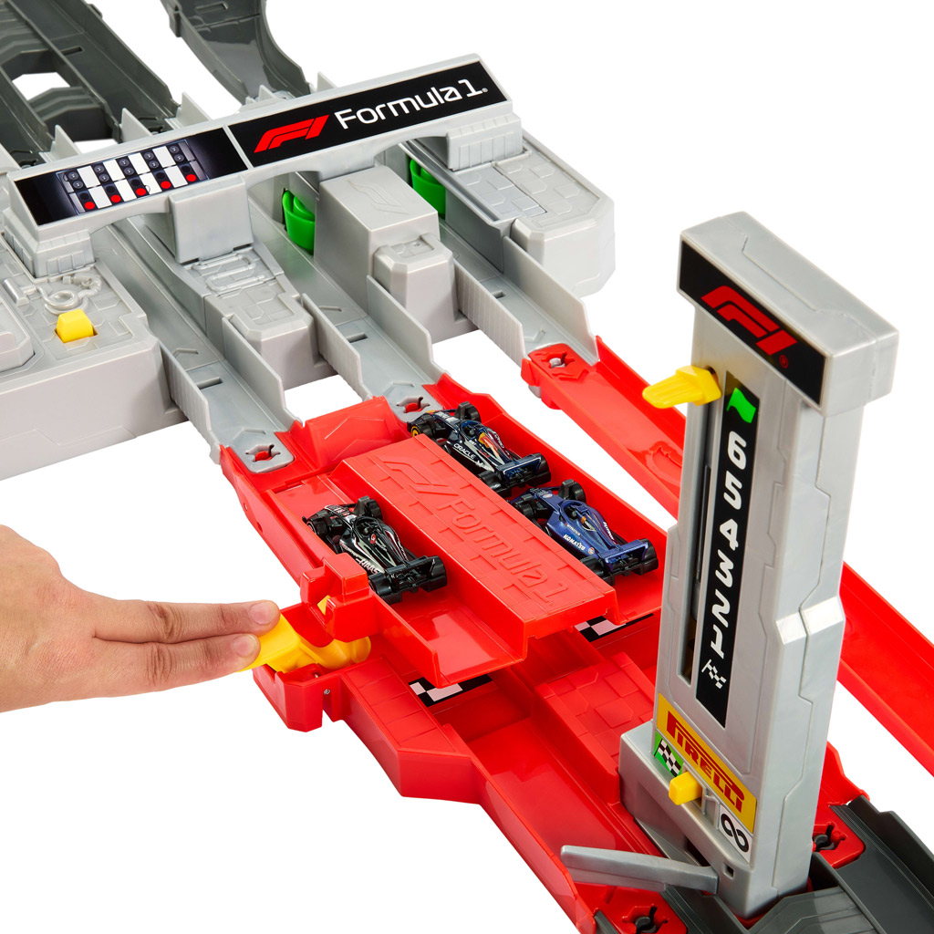 Hot Wheels Racing: Formel-1-Grand-Prix-Strecke Set - Mattel kép 3