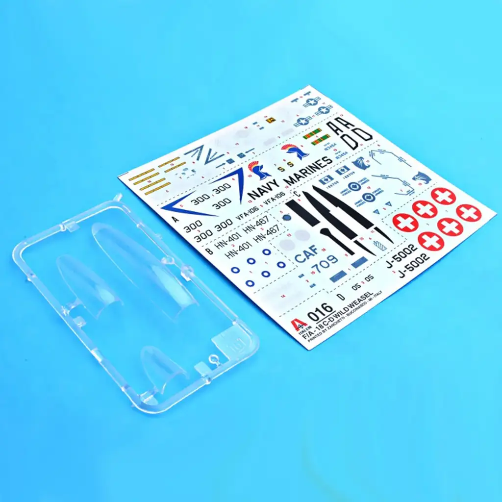 Italeri 1/72 F/A-18 Hornet Jagdflugzeugmodell kép 5