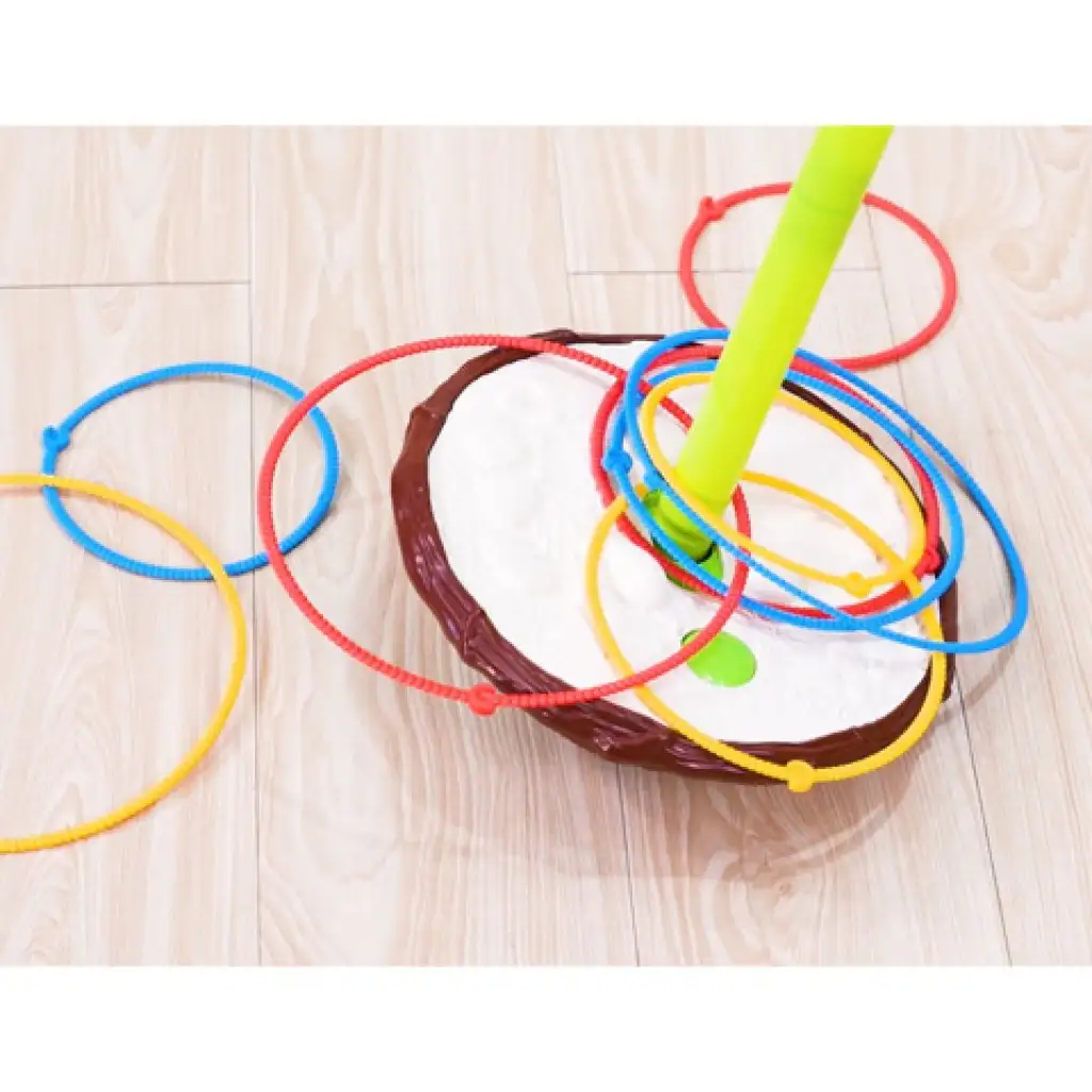 Geschicklichkeitsspiel mit einem zappelnden Vögelchen und Ringwurf. kép 3