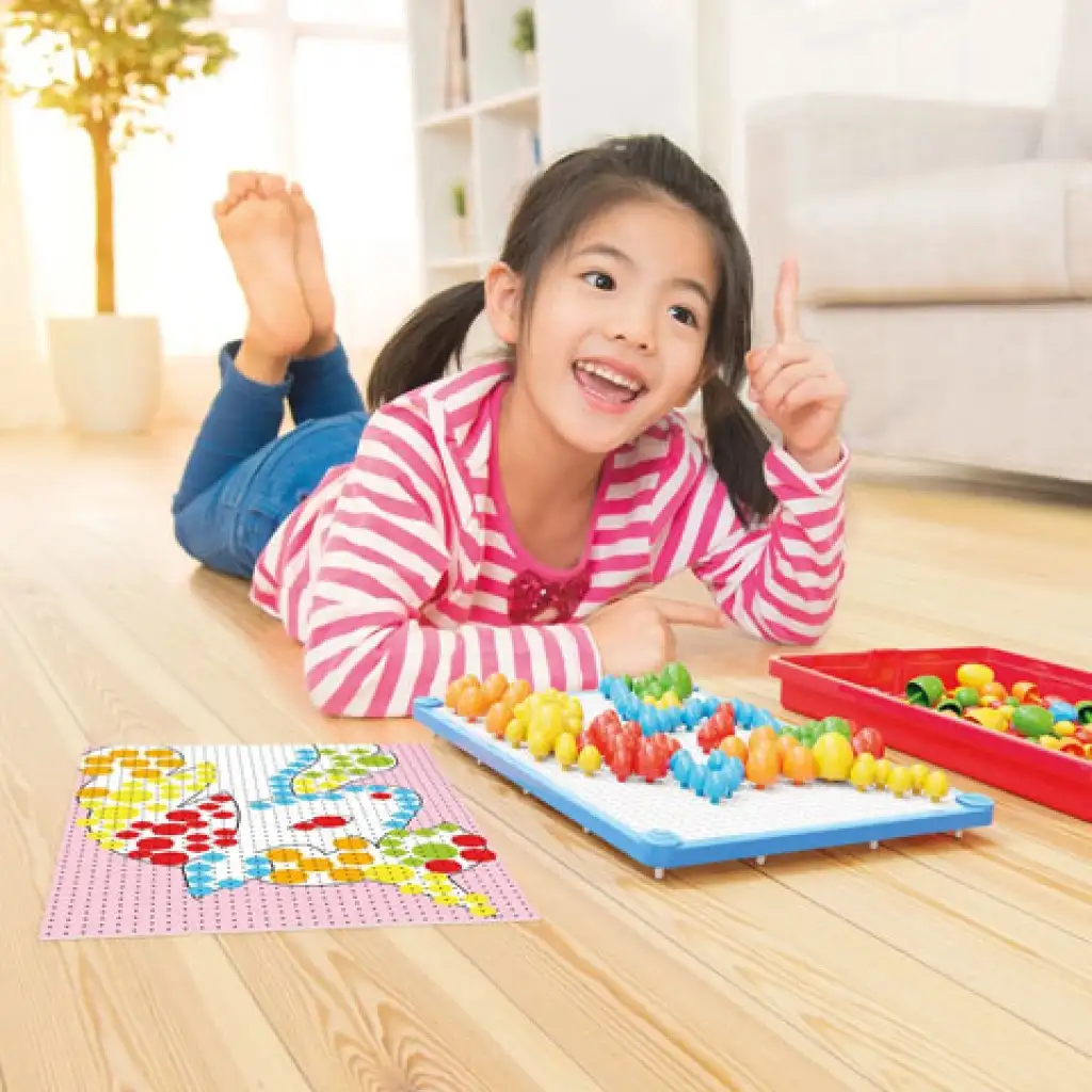 Quercetti: Bunte Steckmosaik-Set 150-teilig kép 4