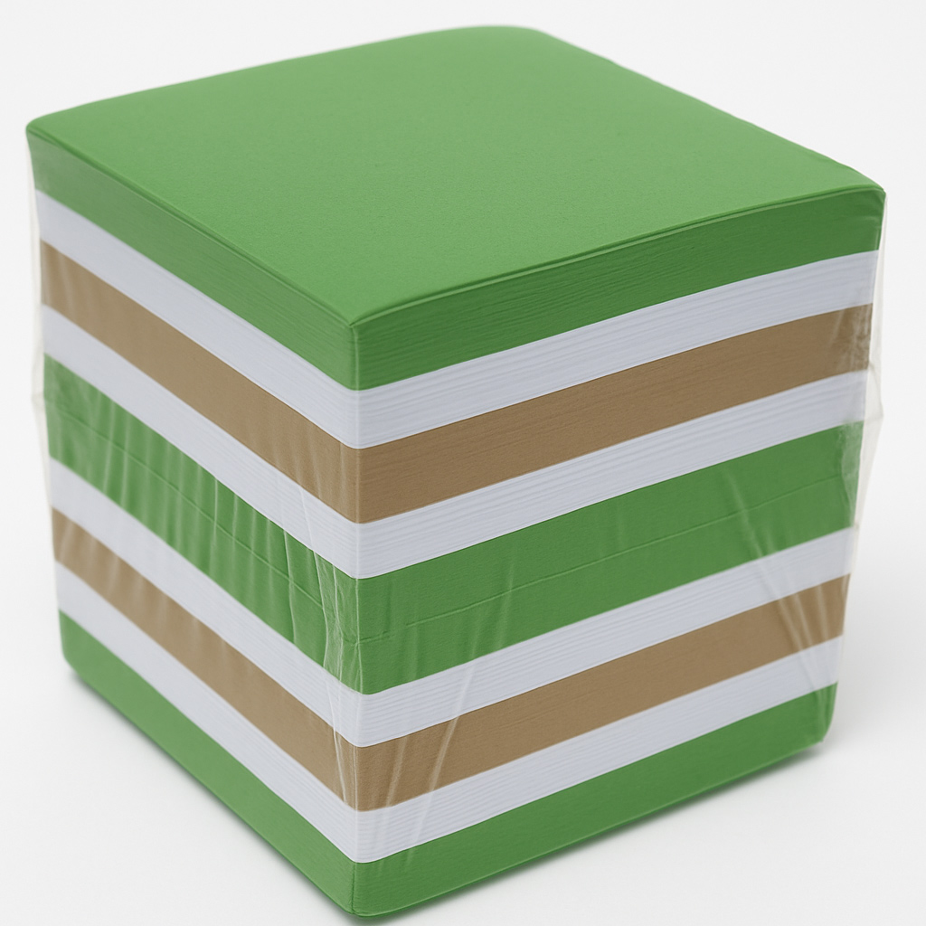 Jegyzettömb színes ragasztott 900 lapos 8,5x8,5x8,5cm kép 1