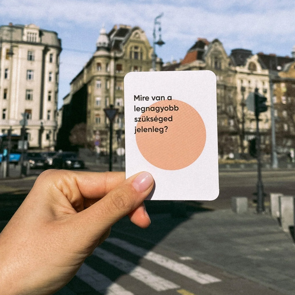 Umriss: Das Spiel der Ehrlichkeit kép 2