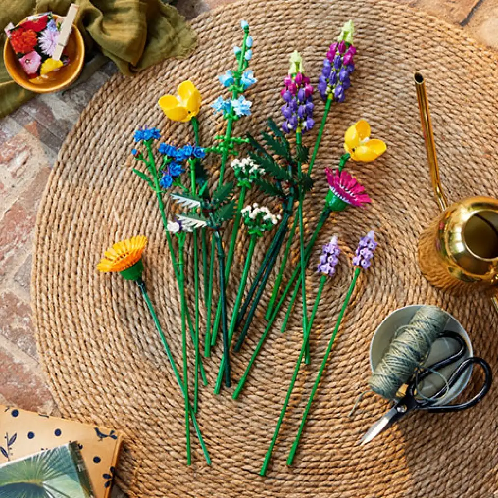 LEGO® Creator - Wildblumenstrauß (10313) kép 3