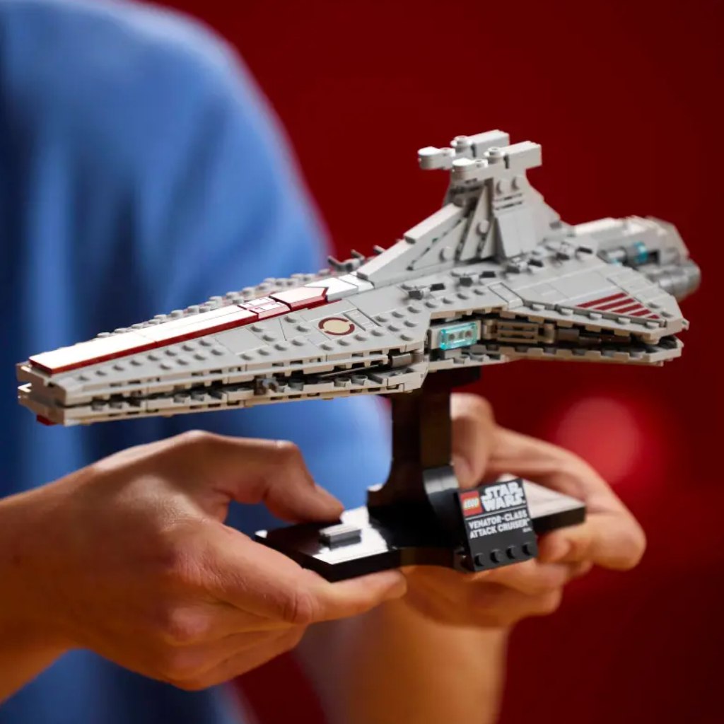 LEGO® Star Wars™: Venator-Klasse Angriffskreuzer (75441) kép 2