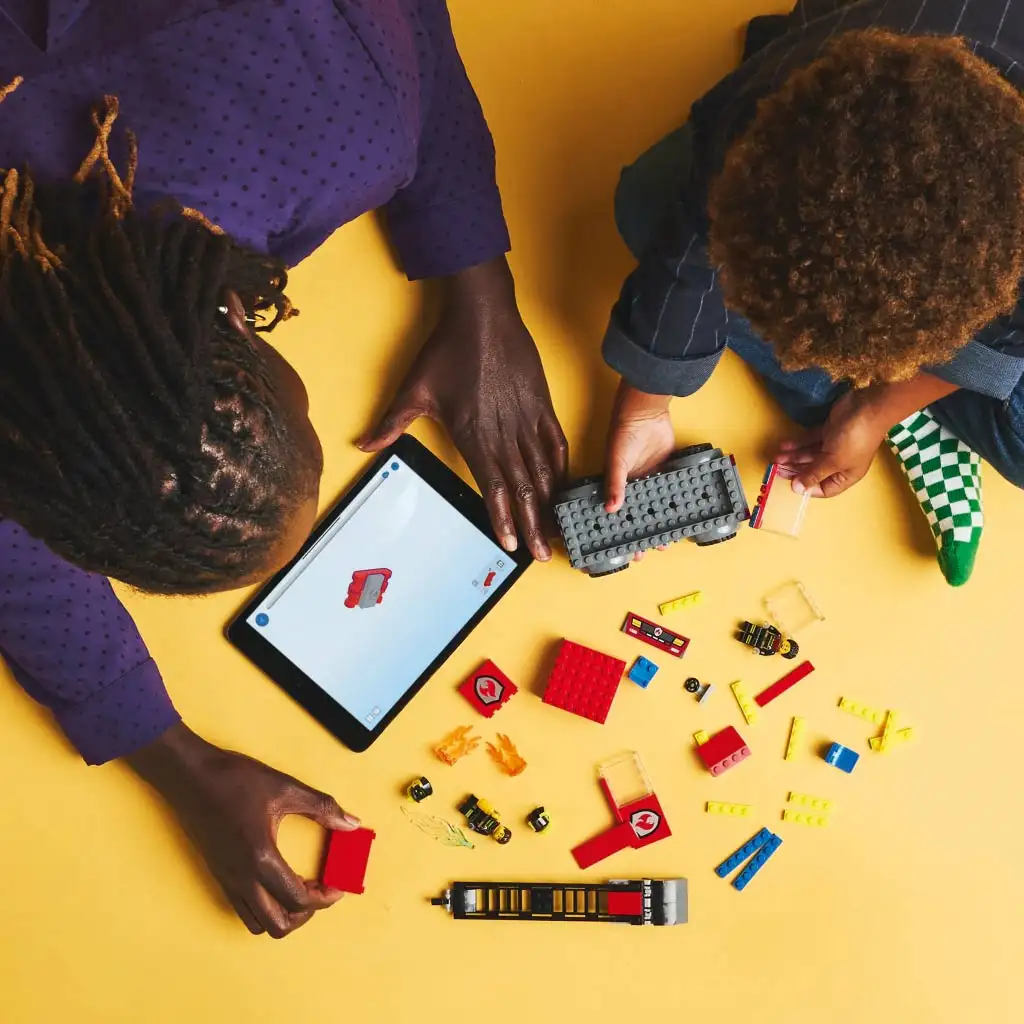 LEGO® City: Feuerwehrleiterwagen (60463) kép 4