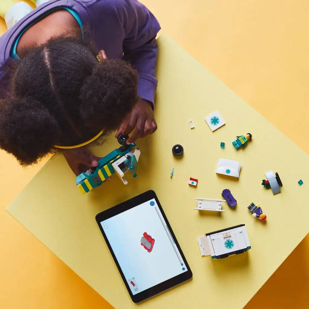 LEGO® City: Notarztwagen (60451) kép 4