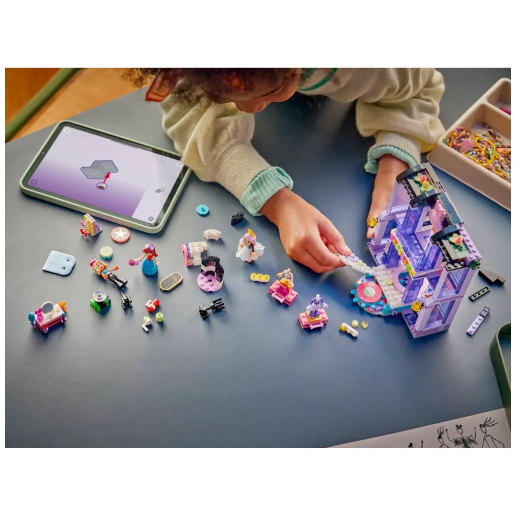 LEGO® Friends: Modenschau in Heartlake City (42685) kép 5