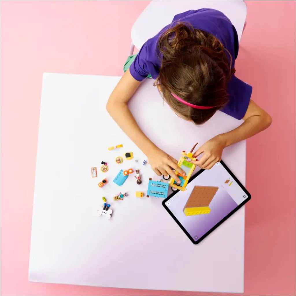 LEGO® Friends: Tierzubehör im kleinen Lieferwagen (42678) kép 5