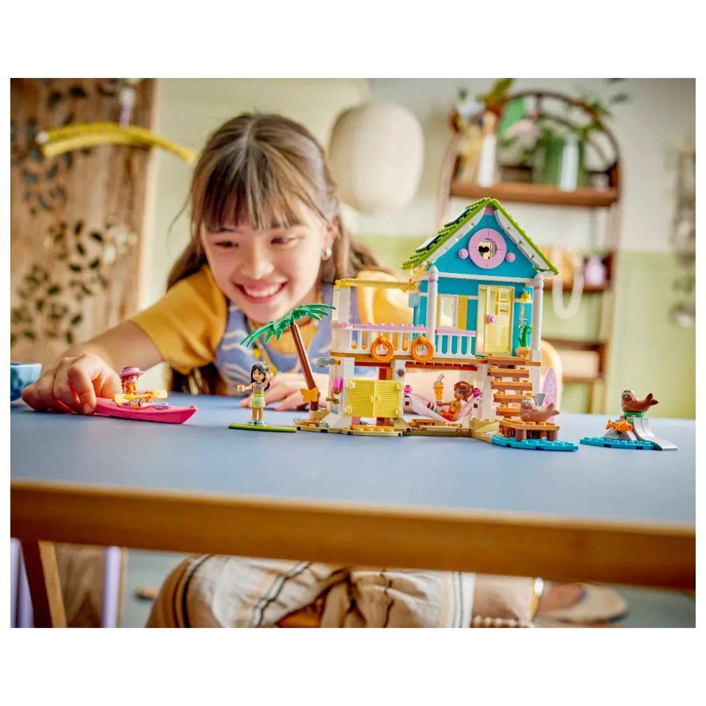 LEGO® Friends: Strandhaus mit Seehunden (42699) kép 4