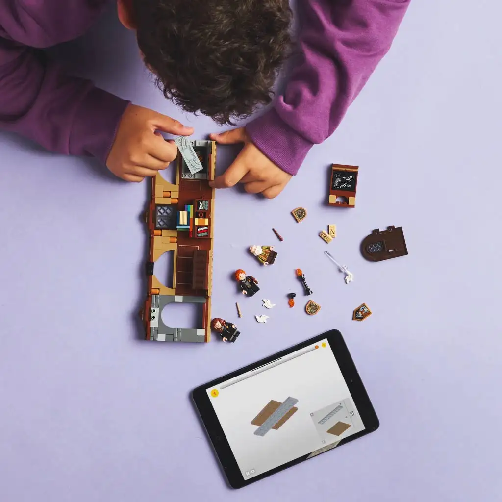 LEGO® Harry Potter: Schloss Hogwarts™ - Zauberunterricht (76442) kép 4