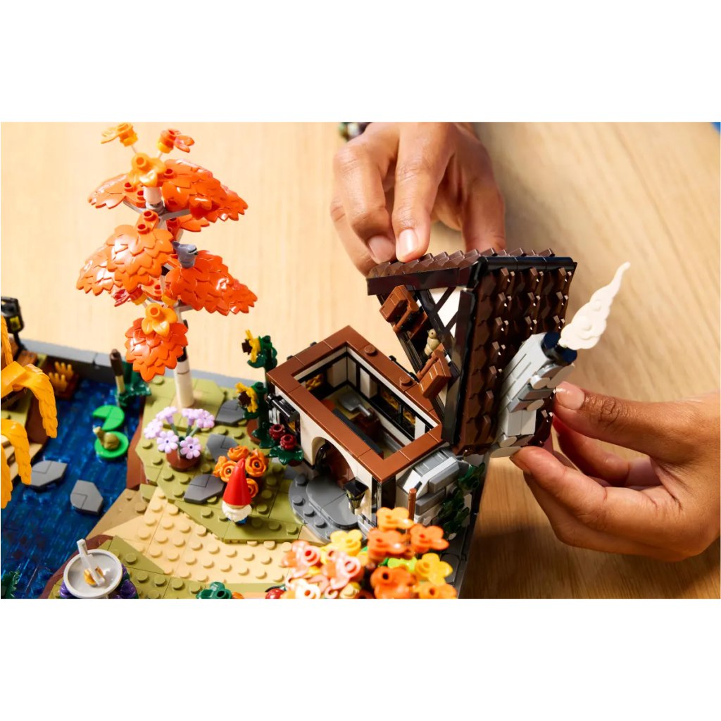 LEGO® Icons: Herbstlicher Garten mit Häuschen (11372) kép 5