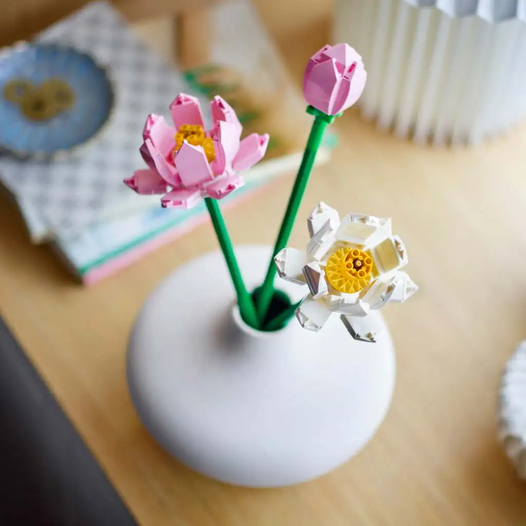 LEGO®: Lotusblumen (40647) kép 5