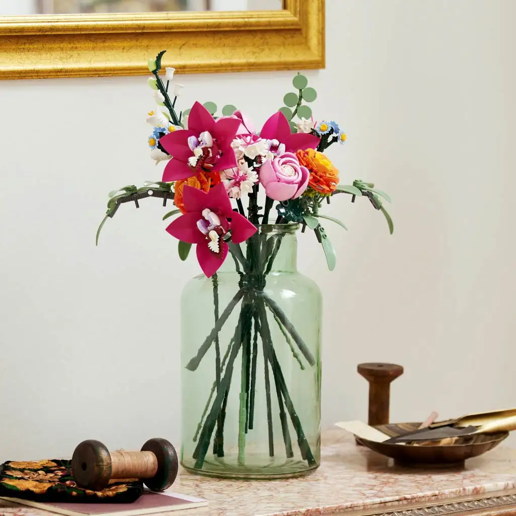 LEGO®: Lego Rosafarbener Blumenstrauß (10342) kép 4