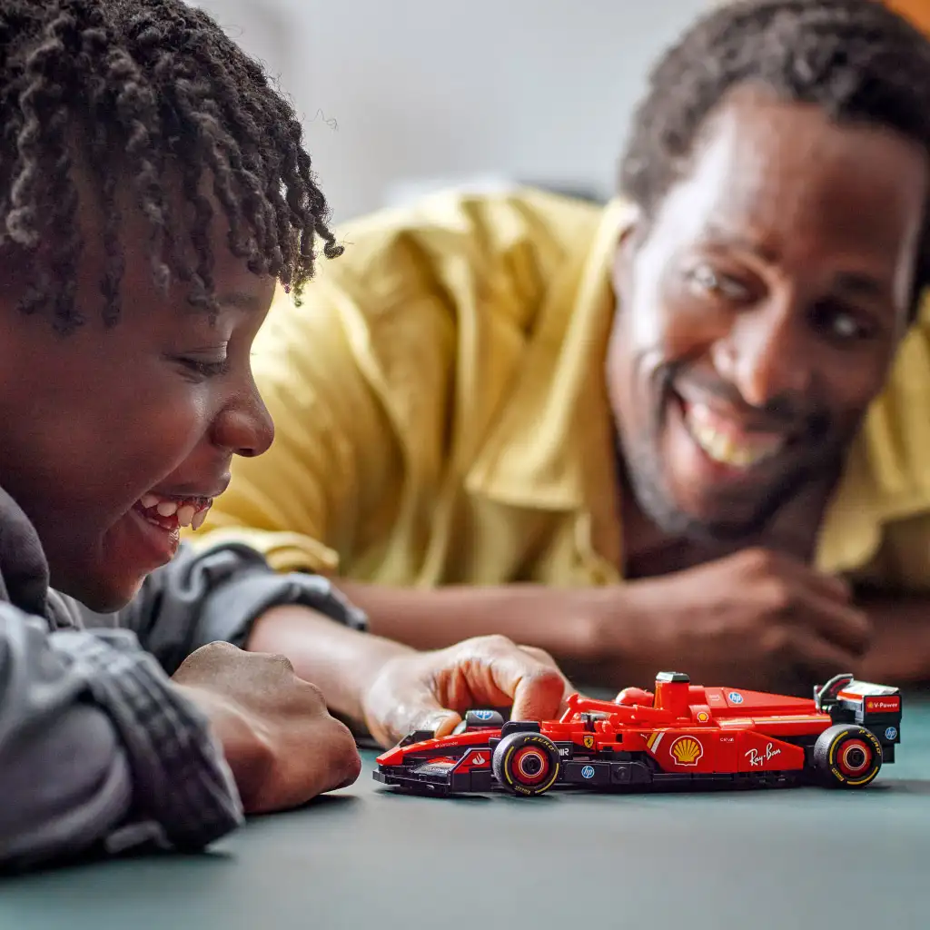 LEGO® Speed Champions: Ferrari SF-24 F1® Rennwagen (77242) kép 4