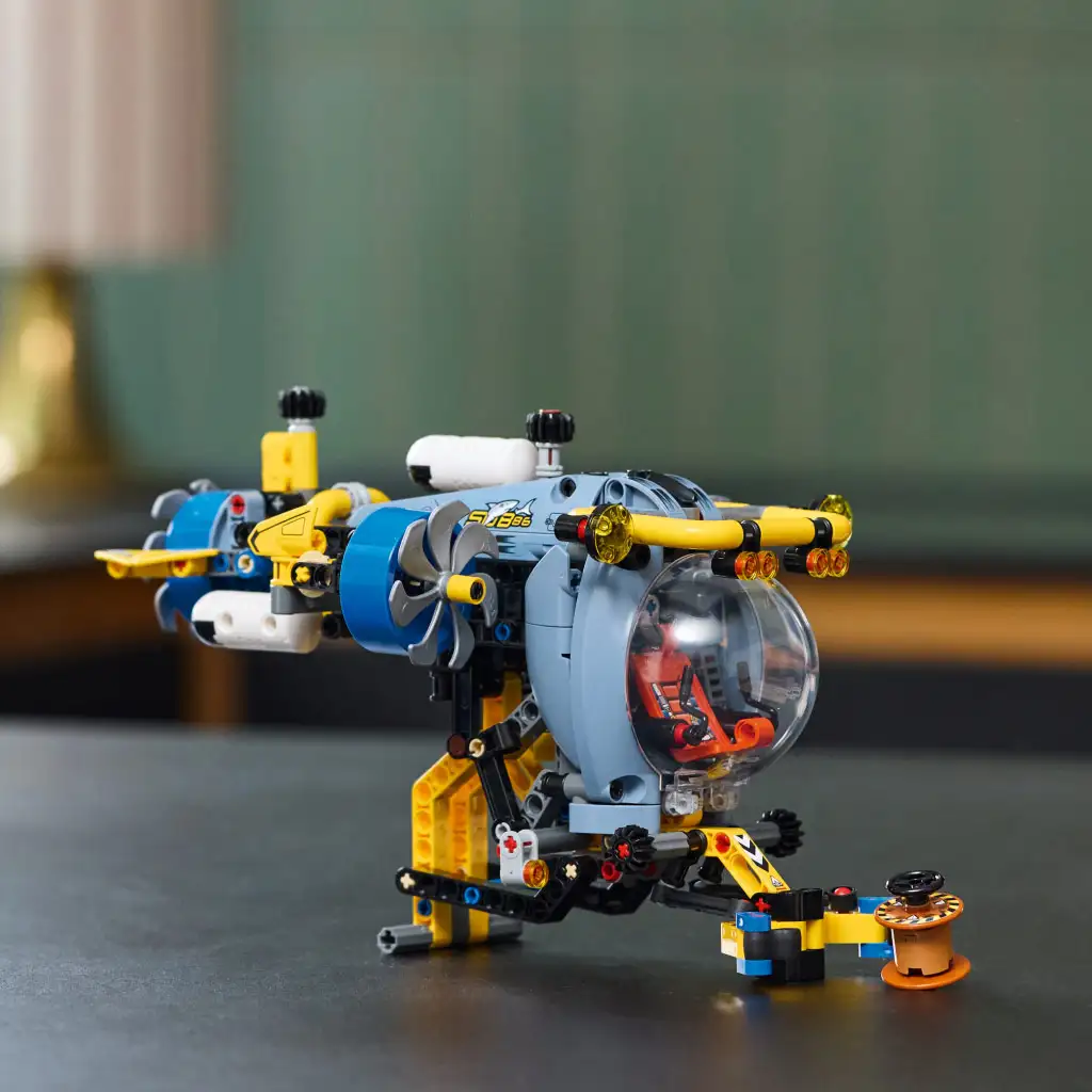 LEGO® Technic: Tiefsee-Forschungstauchboot (42201) kép 3
