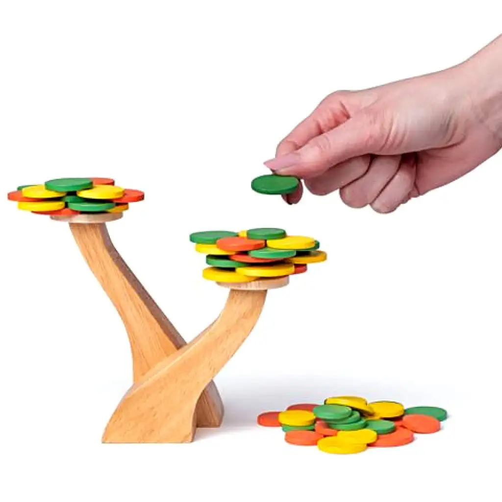 Geschicklichkeitsspiel im Baumkronenbau kép 2