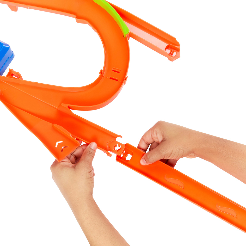 Hot Wheels Stunt Tracks: Luftkollisions-Strecke mit kleinem Auto – Mattel kép 3