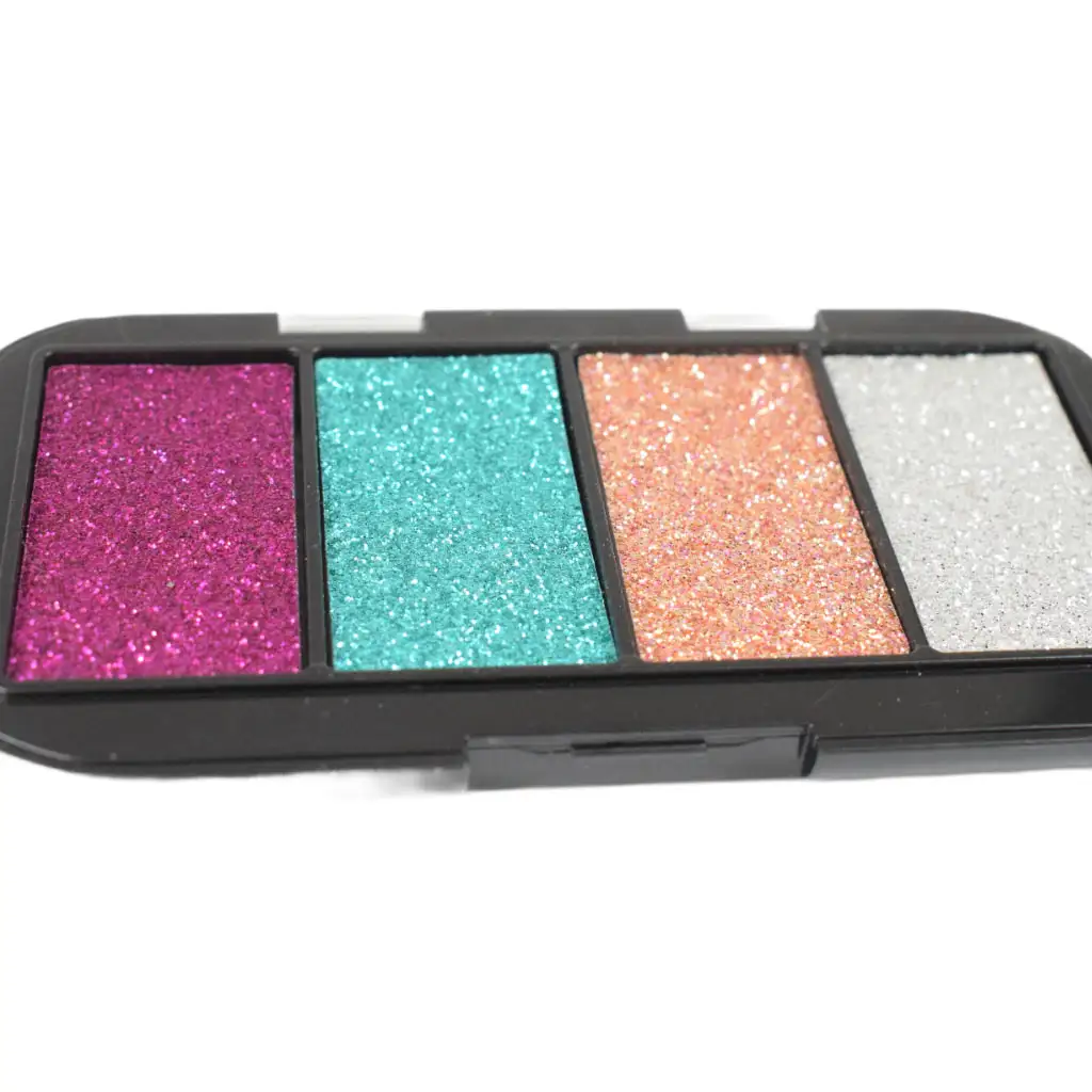 Girls Creator: Realistisches Schminkset mit Lippenstift, Make-up und Pinseln kép 3