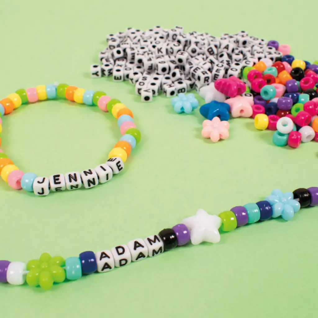 PlayBox: Mini Buchstaben auffädelbare 1000er-Perlenpackung kép 2